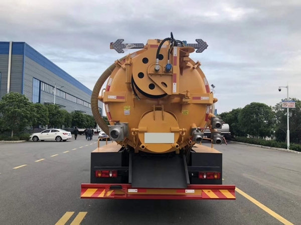 交换娇妻呻吟HD中文字幕