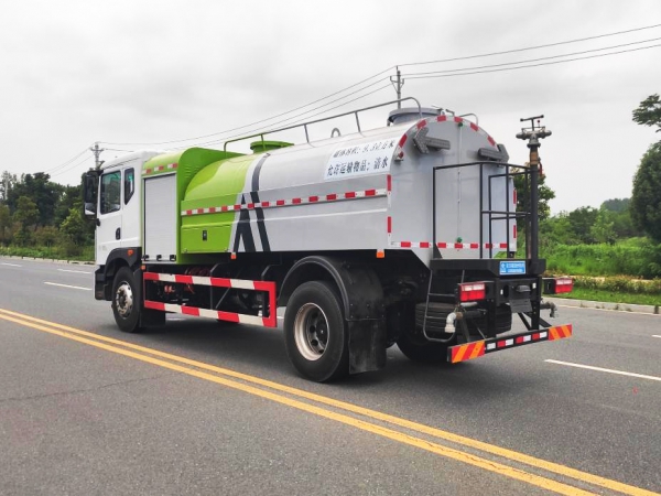 交换娇妻呻吟HD中文字幕