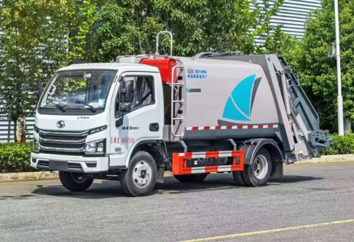 上汽跃进6.5立方压缩式垃圾车的技术参数与报价