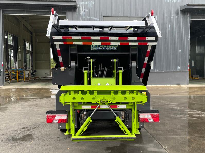 交换娇妻呻吟HD中文字幕