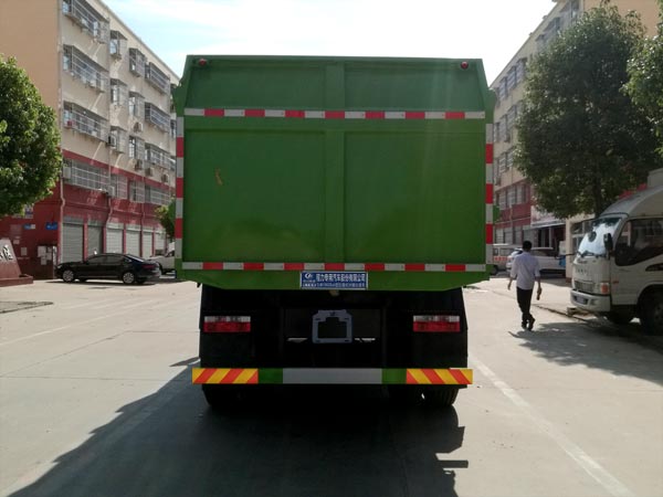 交换娇妻呻吟HD中文字幕